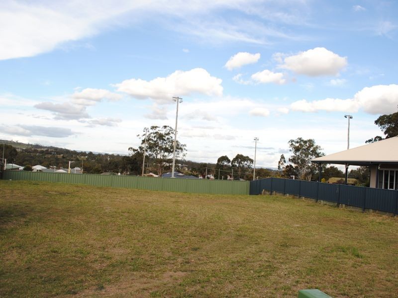 13 Ridgeview Road, Warwick QLD 4370