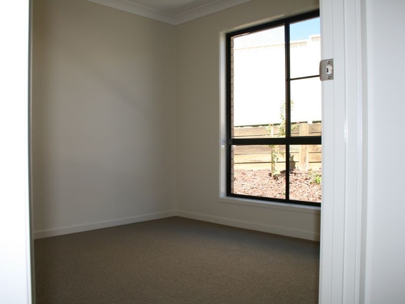 Unit 1 20 Lookout Place, Warwick QLD 4370