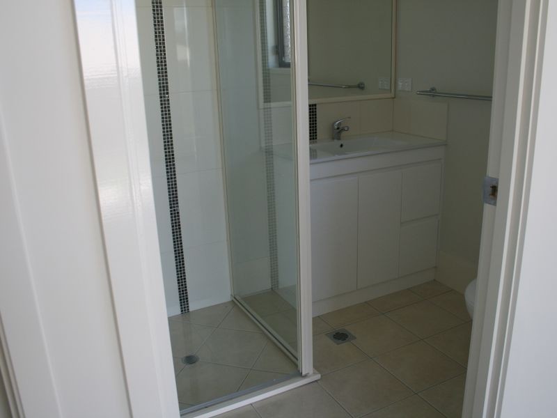 Unit 1 20 Lookout Place, Warwick QLD 4370