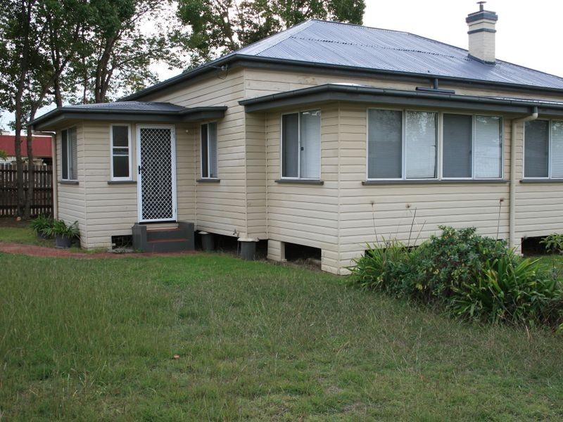 50 PERCY ST, Warwick QLD 4370