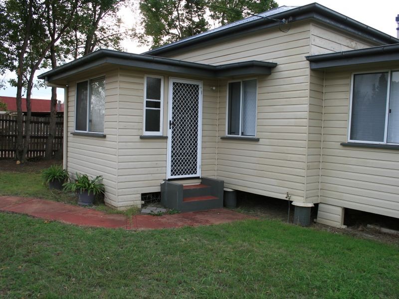 50 PERCY ST, Warwick QLD 4370
