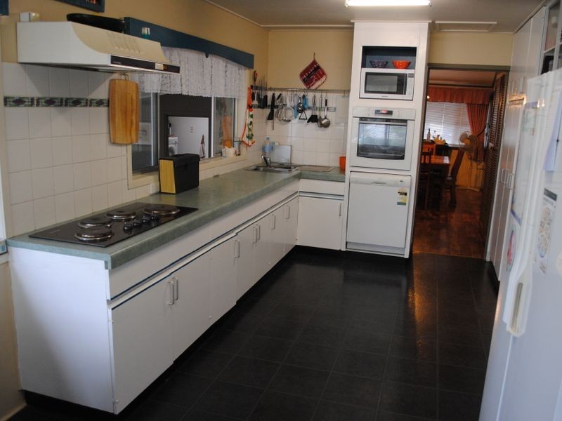 42 Dragon Street, Warwick QLD 4370