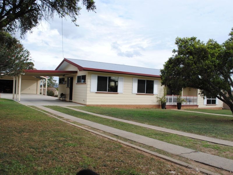 12 Rowland Street, Warwick QLD 4370