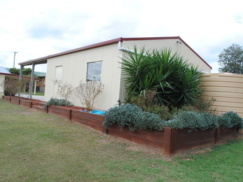 12 Rowland Street, Warwick QLD 4370