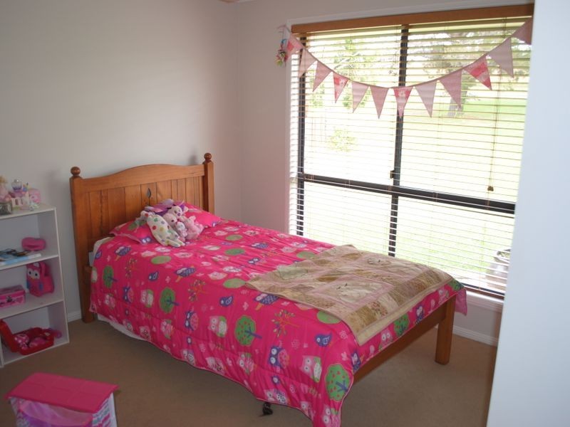 29 Little Warner Street, Warwick QLD 4370