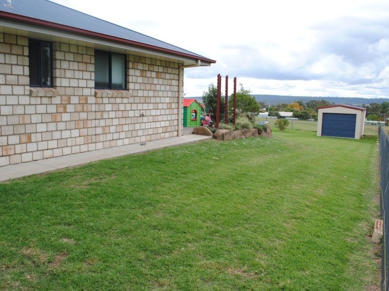 29 Little Warner Street, Warwick QLD 4370