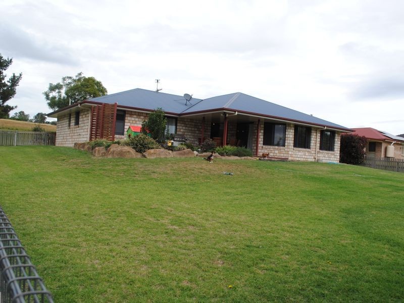 29 Little Warner Street, Warwick QLD 4370