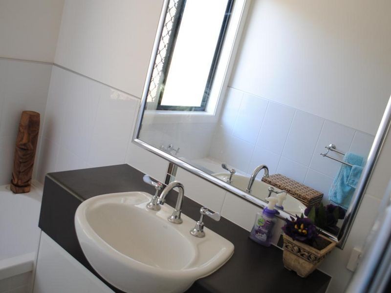 49 Baguley St, Warwick QLD 4370