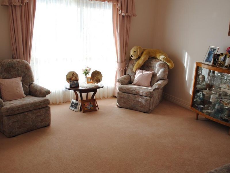 2 ADRIENNE COURT, Warwick QLD 4370