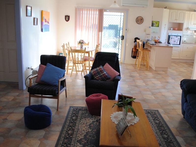 2 ADRIENNE COURT, Warwick QLD 4370