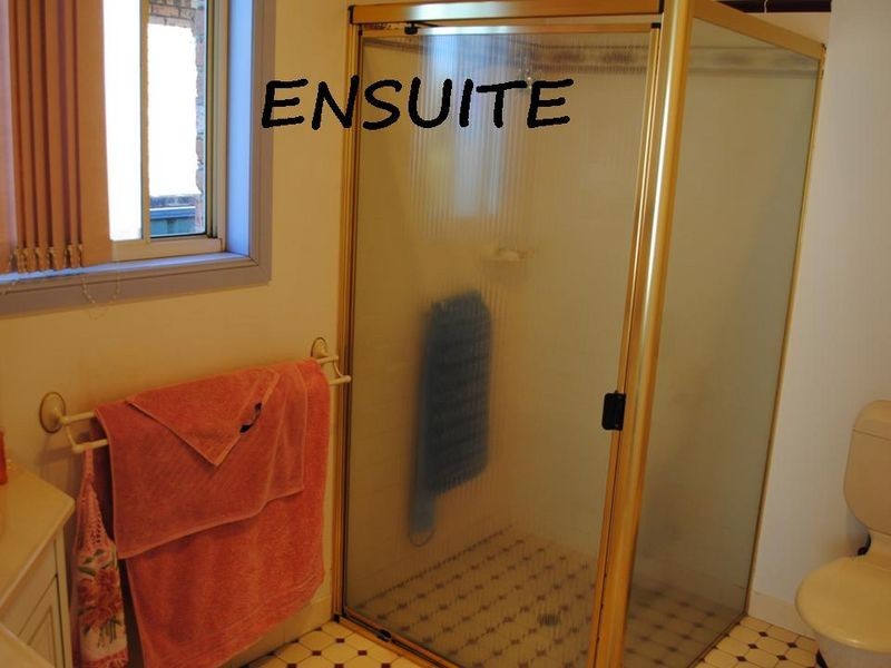 2 ADRIENNE COURT, Warwick QLD 4370