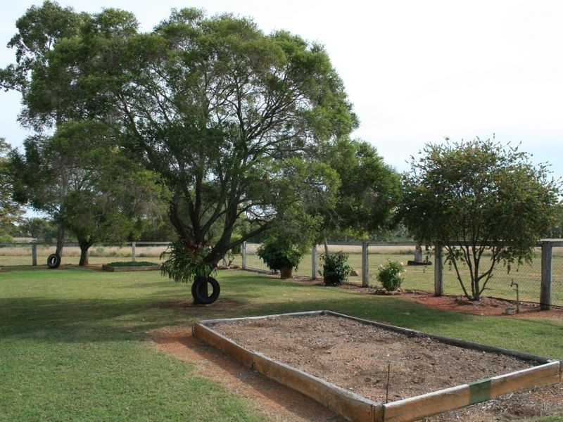 Yarran Hollybank Road, Warroo QLD 4387