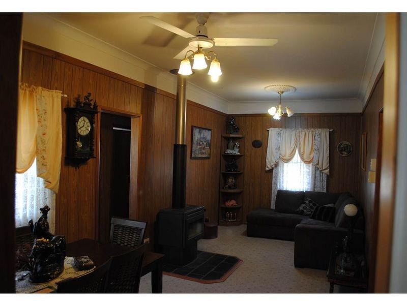 266 East Street, Warwick QLD 4370