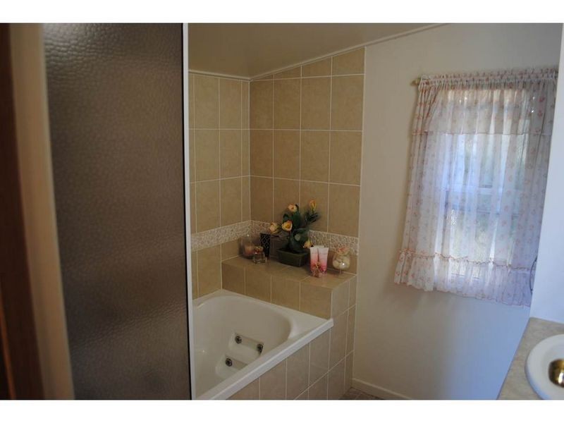 266 East Street, Warwick QLD 4370