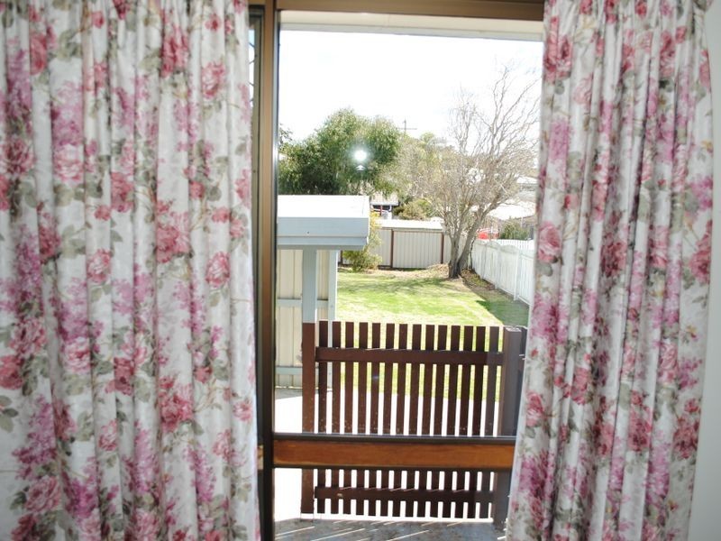 11 Schoch Street, Warwick QLD 4370