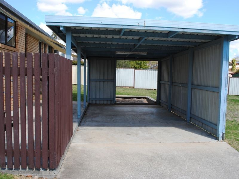 11 Schoch Street, Warwick QLD 4370