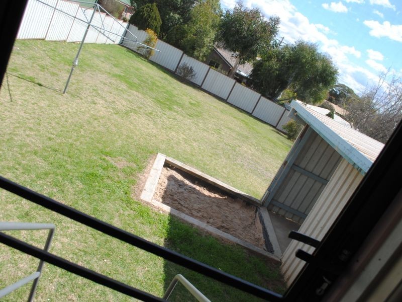 11 Schoch Street, Warwick QLD 4370