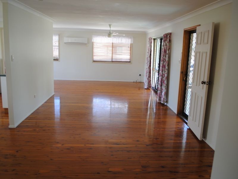 11 Schoch Street, Warwick QLD 4370