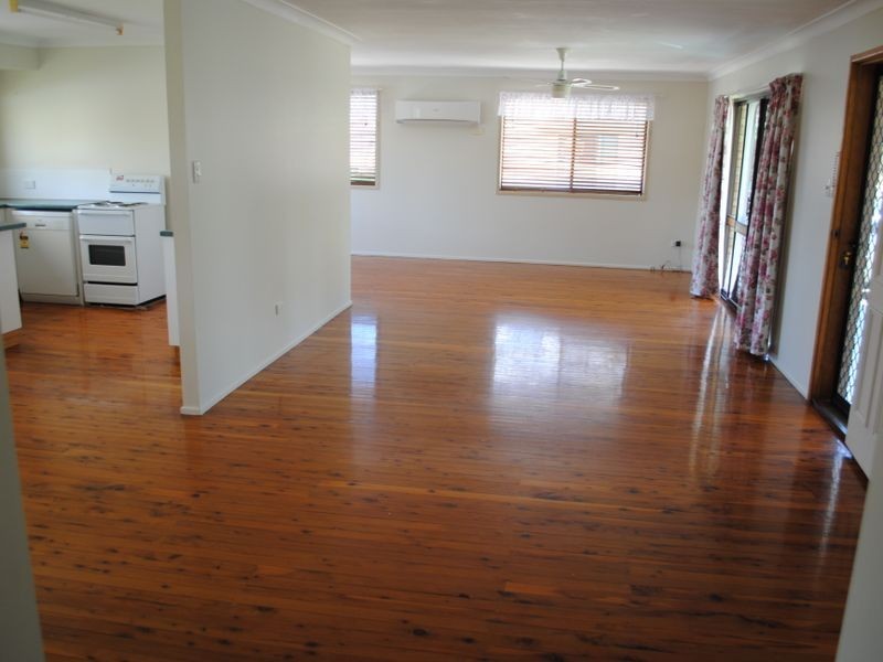 11 Schoch Street, Warwick QLD 4370