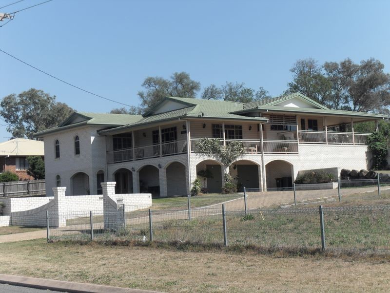 63 Cleary Street, Warwick QLD 4370