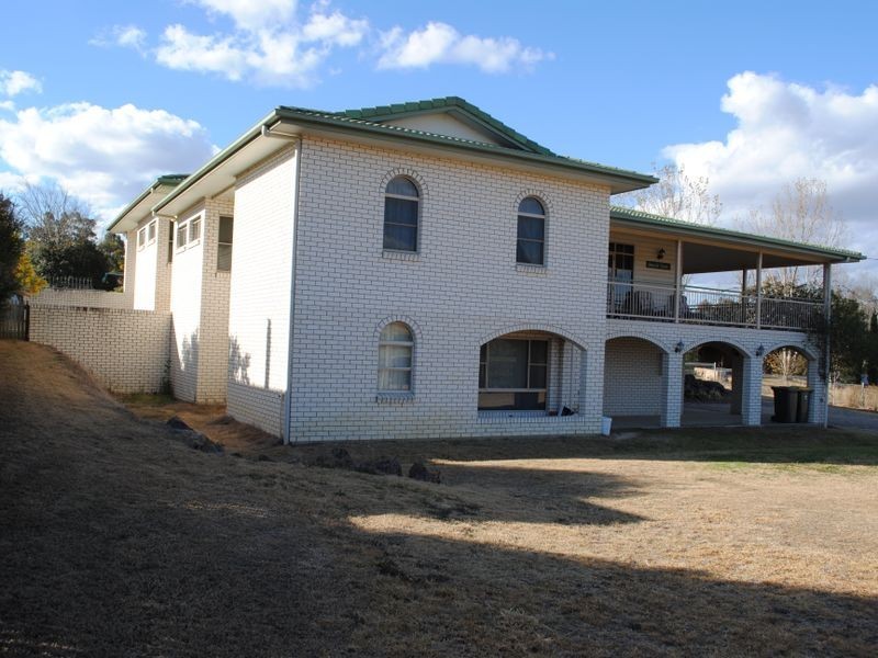 63 Cleary Street, Warwick QLD 4370