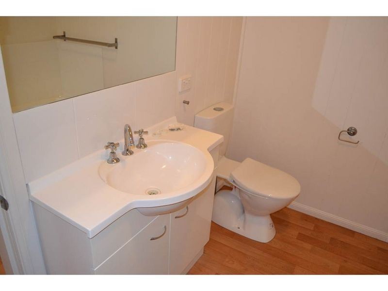 34 Glen Road, Warwick QLD 4370