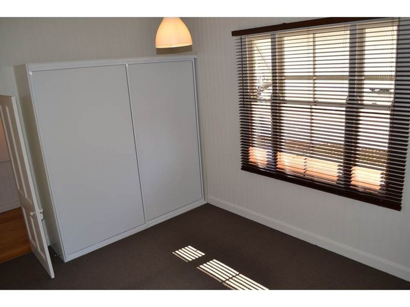 34 Glen Road, Warwick QLD 4370