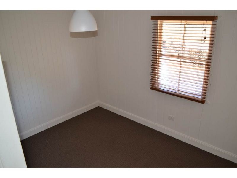 34 Glen Road, Warwick QLD 4370