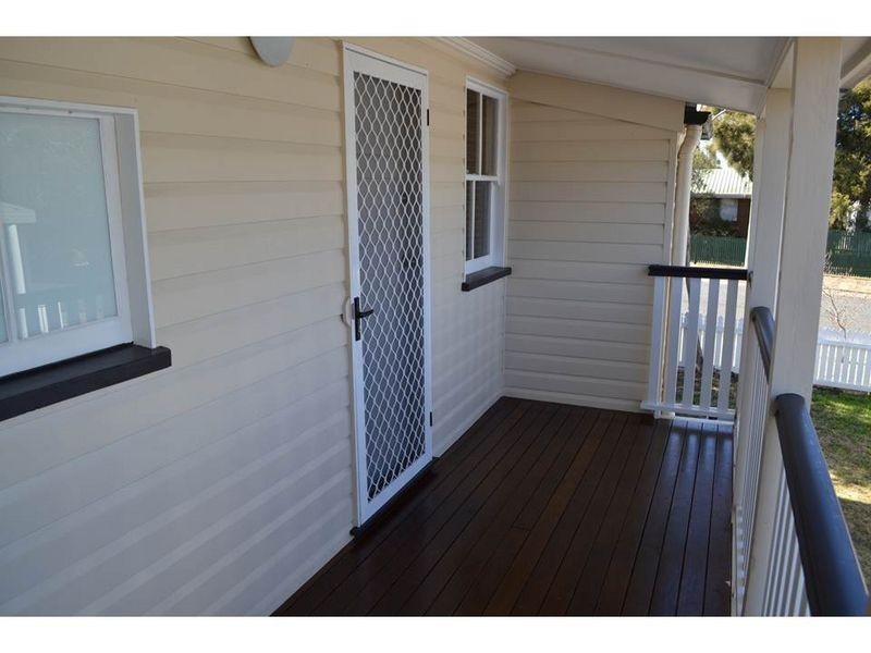 34 Glen Road, Warwick QLD 4370