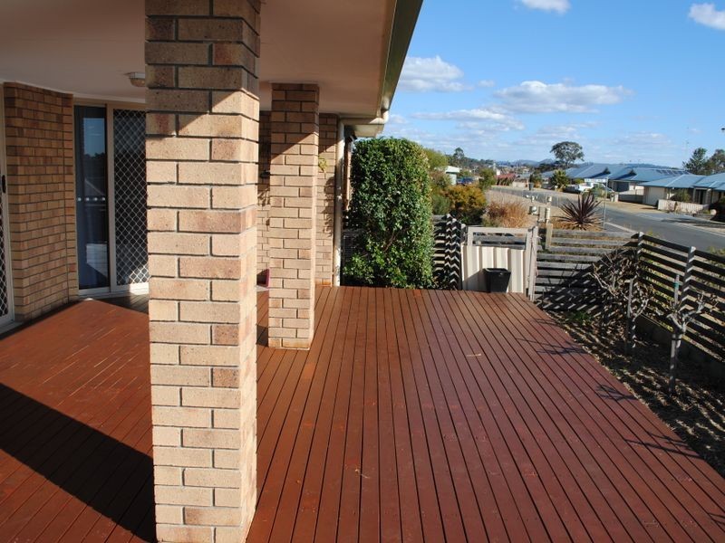 2 Tea-Tree Rise, Warwick QLD 4370