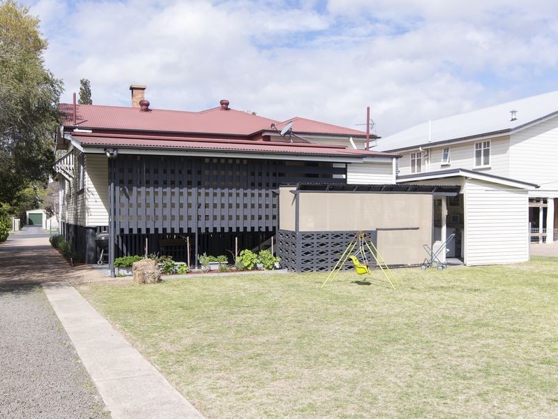 117 Dragon Street, Warwick QLD 4370