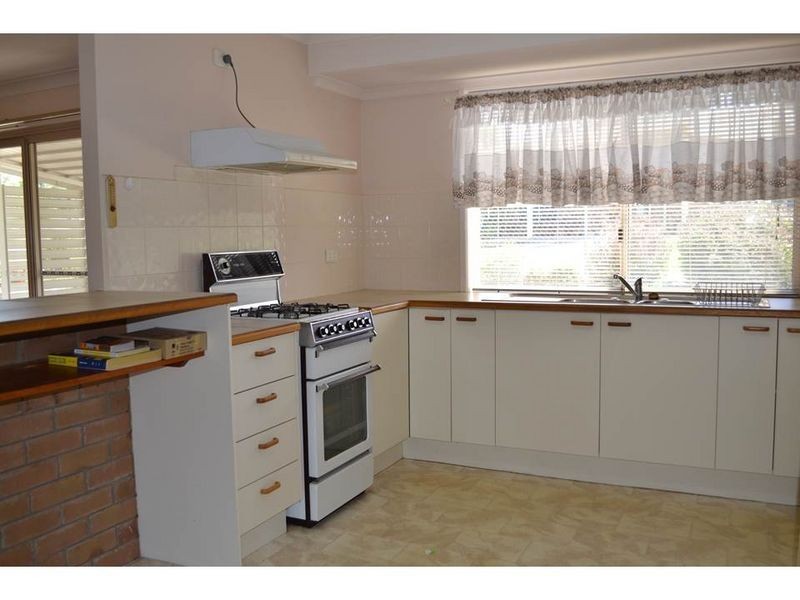 29 Furness Crescent, Warwick QLD 4370