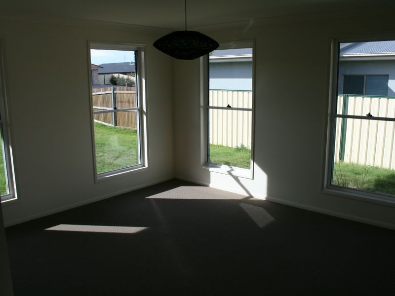 15 Floribunda Avenue, Warwick QLD 4370