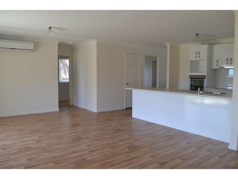 37 Conrad Street, Warwick QLD 4370