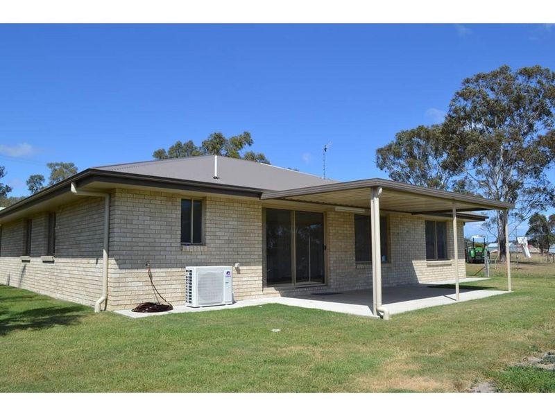37 Conrad Street, Warwick QLD 4370