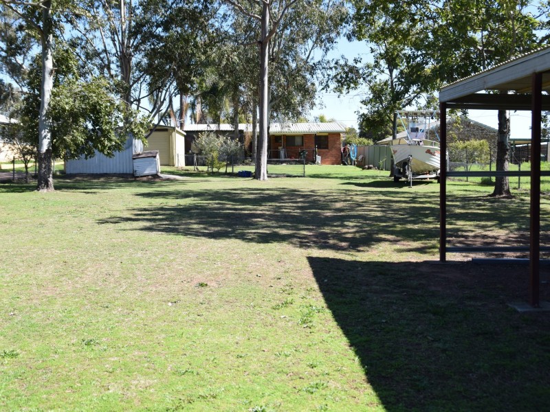 18 Batterham Street, Warwick QLD 4370