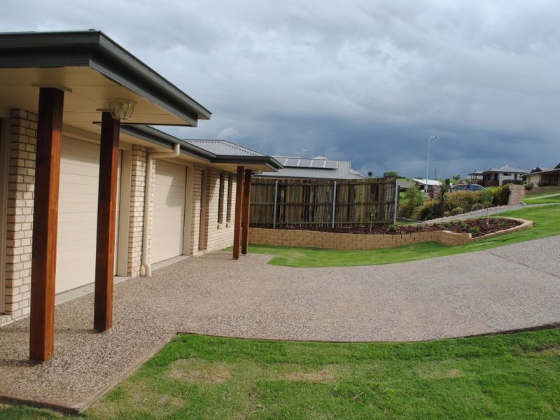 26 Capital Drive, Rosenthal Heights QLD 4370