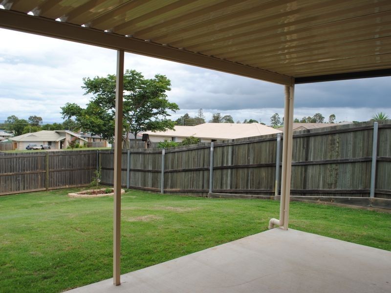 26 Capital Drive, Rosenthal Heights QLD 4370