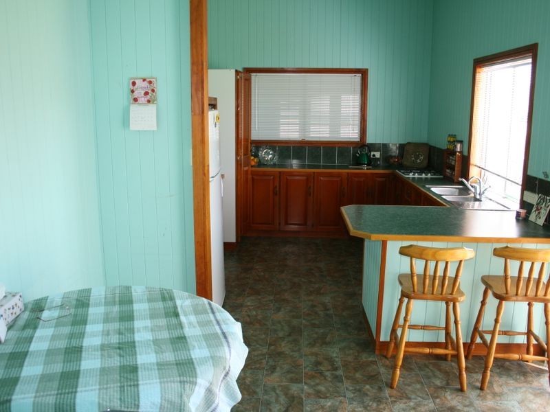 18 Old Emuvale Road, Yangan QLD 4371