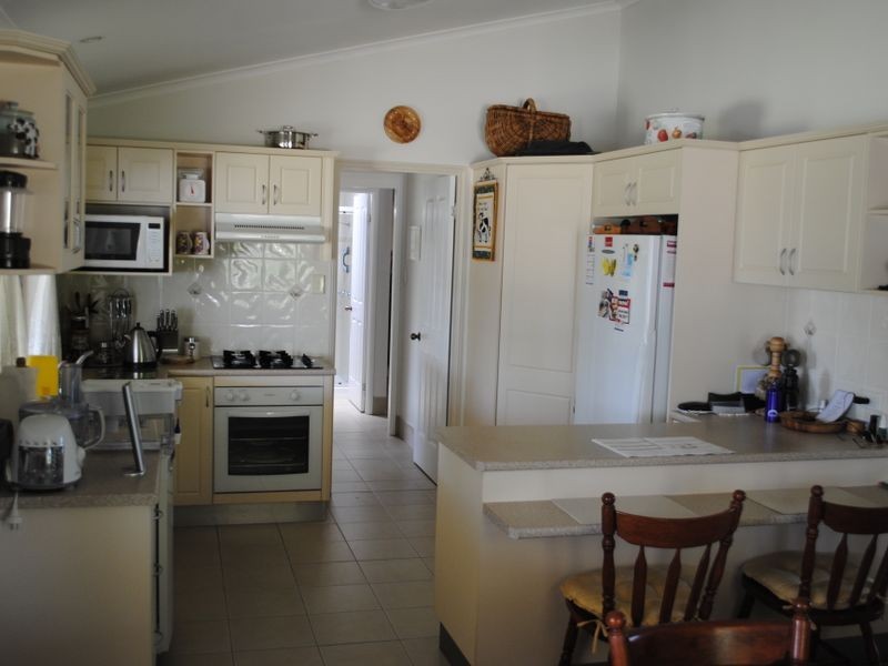 79 Warwick Street, Allora QLD 4362