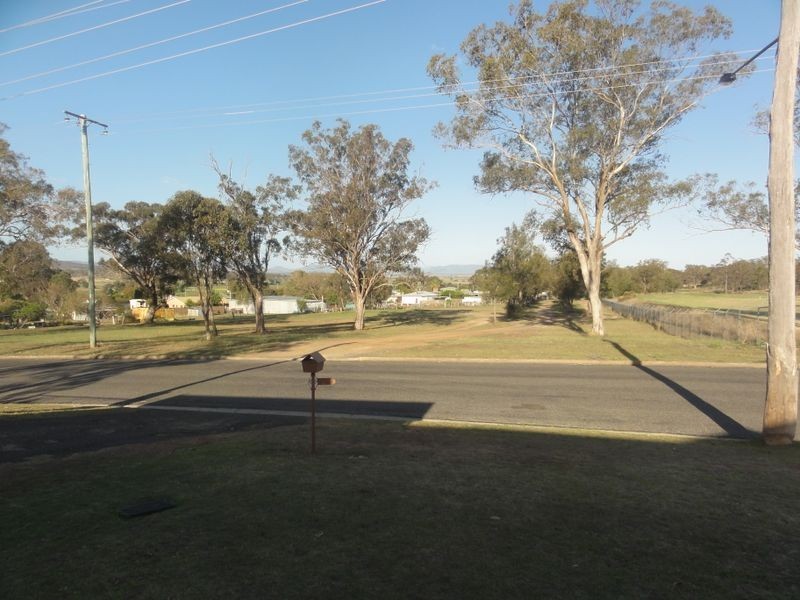 415 East Street, Warwick QLD 4370