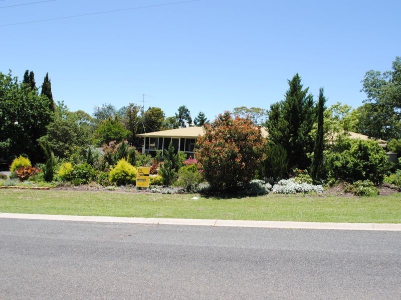 19 Pine Street, Killarney QLD 4373