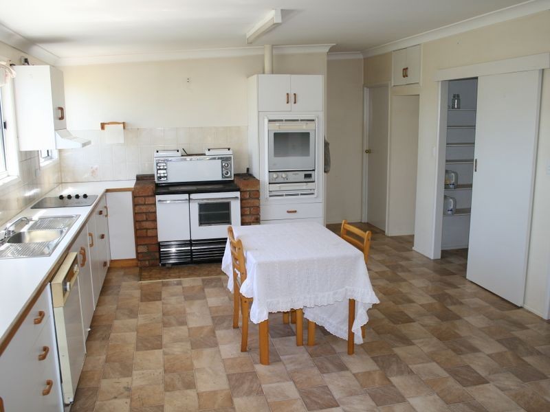 5789 Callemondah Texas Road, Stanthorpe QLD 4380
