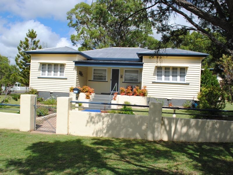 7 Sturt Street, Warwick QLD 4370