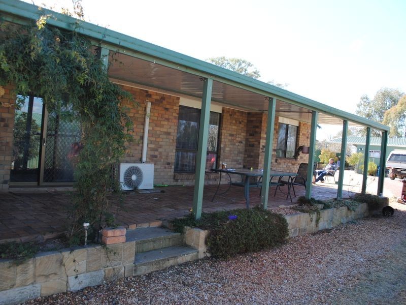 31 Furness Crescent, Warwick QLD 4370