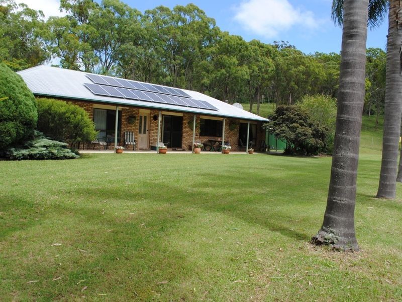 19 Sand Road, Cherry Gully QLD 4370