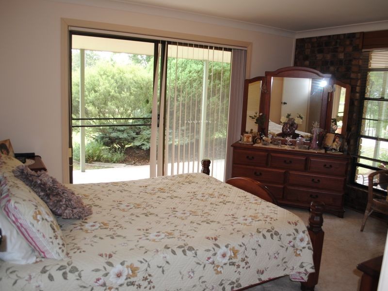 19 Sand Road, Cherry Gully QLD 4370