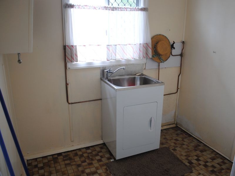 8 Crawford Street, Warwick QLD 4370