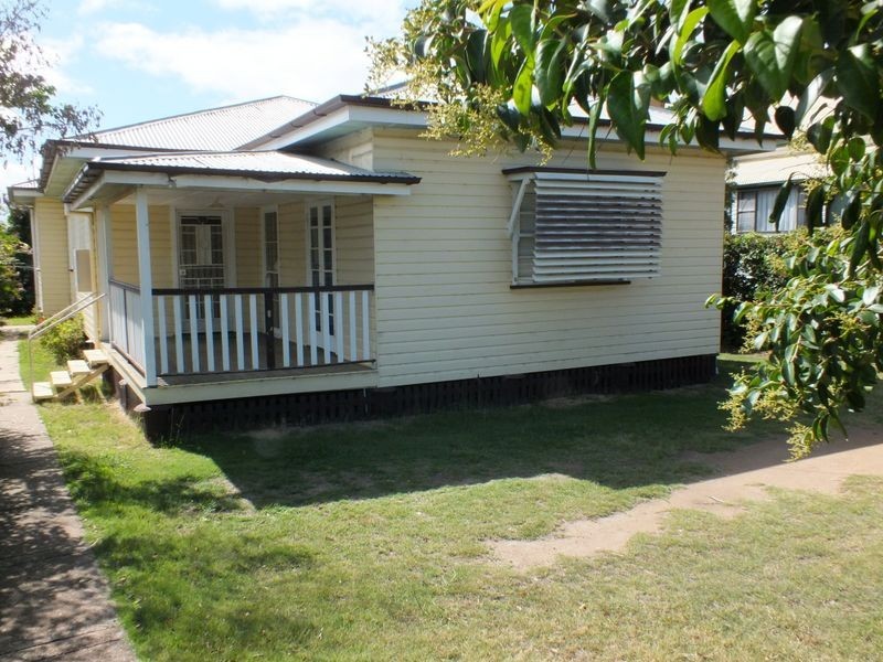 196 Palmerin Street, Warwick QLD 4370