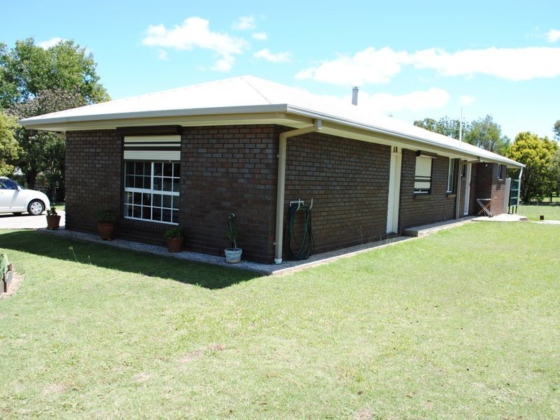 299 Wood Street, Warwick QLD 4370